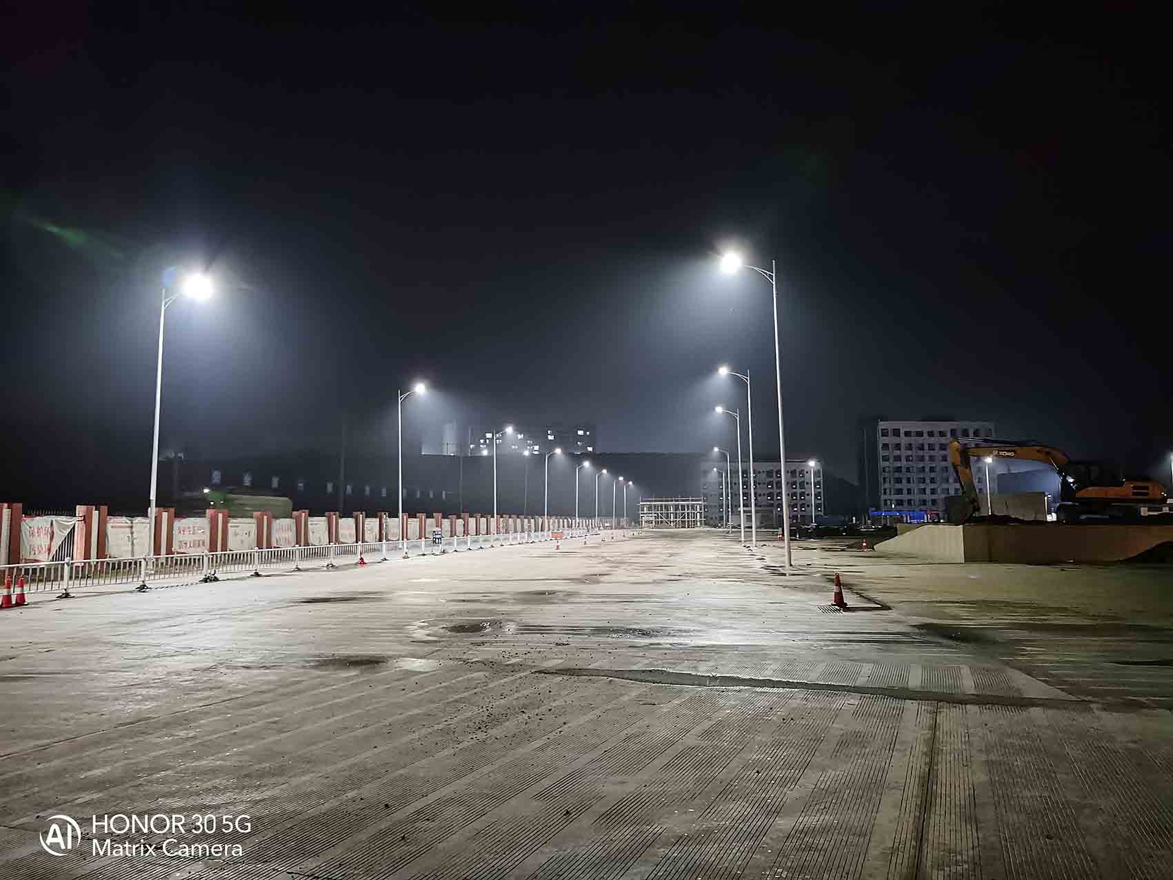 商友照明30米高杆灯、12米路灯助力广西西江临港赤水港亮化工程建设