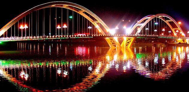 桥梁夜景照明效果