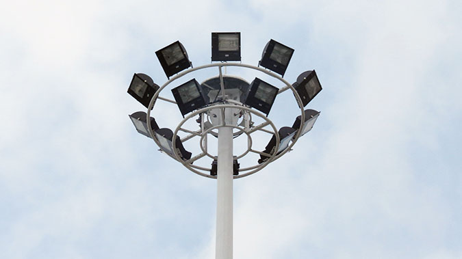 30米高杆灯上装圆盘1000W钠灯泛光灯灯具款式图片